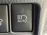 2019 Toyota C-HR Hybrid G Sedan for sale, Japanese used car export - photo 8 of 20 | GULJI TRADERS
