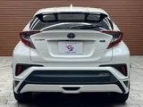2019 Toyota C-HR Hybrid G Sedan for sale, Japanese used car export - photo 16 of 20 | GULJI TRADERS