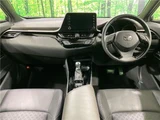 2019 Toyota C-HR G Sedan for sale, Japanese used car export - photo 23 of 30 | GULJI TRADERS