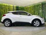 2019 Toyota C-HR S Sedan for sale, Japanese used car export - photo 18 of 30 | GULJI TRADERS