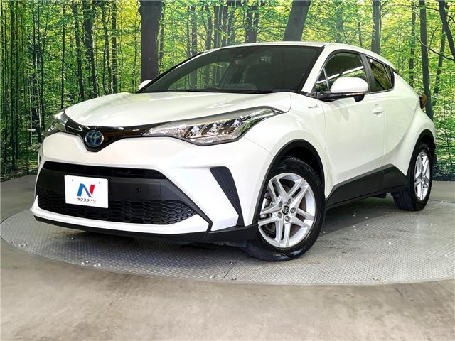 2019 Toyota C-HR S - photo 1 2019 Toyota C-HR S Sedan for sale, Japanese used car export - photo 1 of 30 | GULJI TRADERS