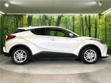 2019 Toyota C-HR S Sedan for sale, Japanese used car export - photo 9 of 30 | GULJI TRADERS