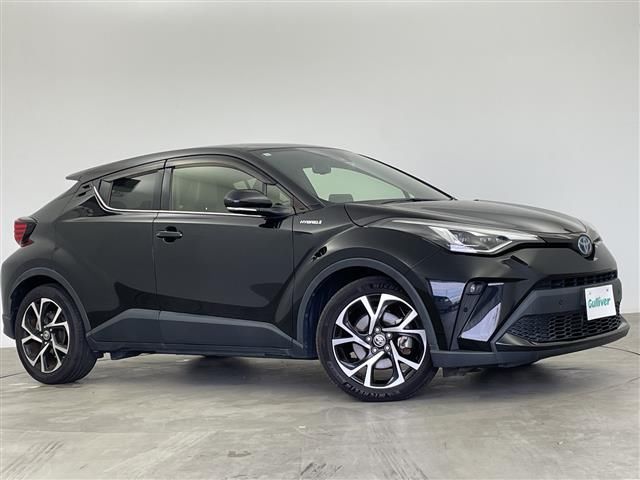 2019 Toyota C-HR G Sedan for sale, Japanese used car export - photo 1 of 24 | GULJI TRADERS