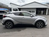 2019 Toyota C-HR HV 1.8 G Sedan for sale, Japanese used car export - photo 4 of 30 | GULJI TRADERS
