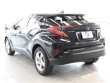 2019 Toyota C-HR HV 1.8 S Sedan for sale, Japanese used car export - photo 22 of 30 | GULJI TRADERS