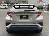 2019 Toyota C-HR 1200 G-T FCVT 4WD Sedan for sale, Japanese used car export - photo 5 of 19 | GULJI TRADERS