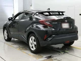 2019 Toyota C-HR S-T 4WD Sedan for sale, Japanese used car export - photo 6 of 12 | GULJI TRADERS