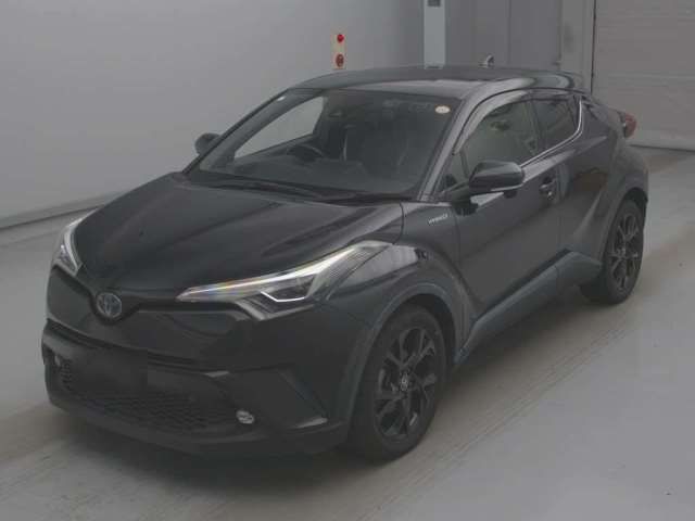 2019 Toyota C-HR G Sedan for sale, Japanese used car export - photo 1 of 12 | GULJI TRADERS