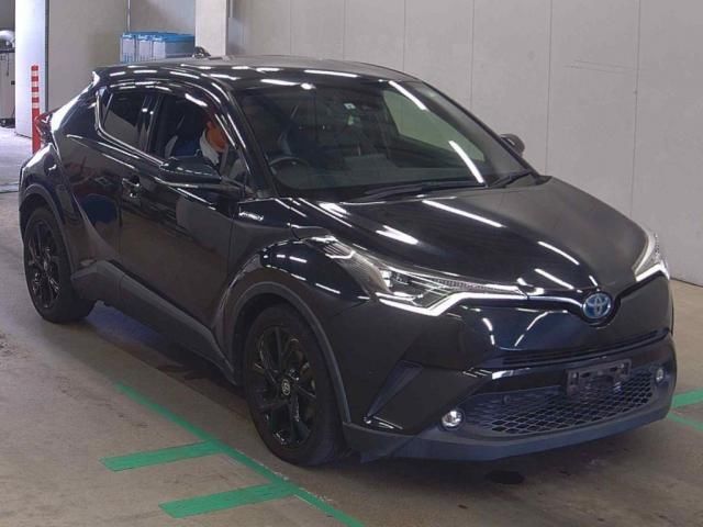 2019 Toyota C-HR G Sedan for sale, Japanese used car export - photo 1 of 6 | GULJI TRADERS