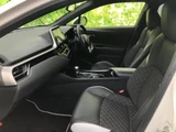2019 Toyota C-HR Hybrid Sedan for sale, Japanese used car export - photo 6 of 9 | GULJI TRADERS
