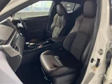 2019 Toyota C-HR Hybrid G Sedan for sale, Japanese used car export - photo 6 of 9 | GULJI TRADERS