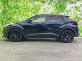 2019 Toyota C-HR Hybrid Sedan for sale, Japanese used car export - photo 2 of 9 | GULJI TRADERS