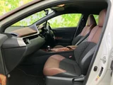 2019 Toyota C-HR Hybrid Sedan for sale, Japanese used car export - photo 6 of 9 | GULJI TRADERS