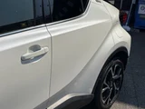 2020 Toyota C-HR Hybrid G Sedan for sale, Japanese used car export - photo 22 of 75 | GULJI TRADERS