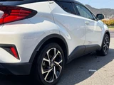 2020 Toyota C-HR Hybrid G Sedan for sale, Japanese used car export - photo 35 of 75 | GULJI TRADERS
