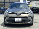 2020 Toyota C-HR Sedan for sale, Japanese used car export - photo 4 of 66 | GULJI TRADERS