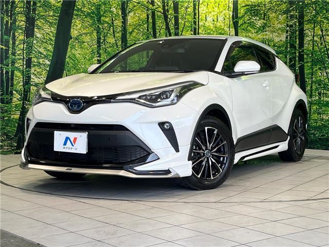 2020 Toyota C-HR G - photo 1 2020 Toyota C-HR G Sedan for sale, Japanese used car export - photo 1 of 30 | GULJI TRADERS