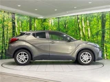 2020 Toyota C-HR S Sedan for sale, Japanese used car export - photo 10 of 30 | GULJI TRADERS
