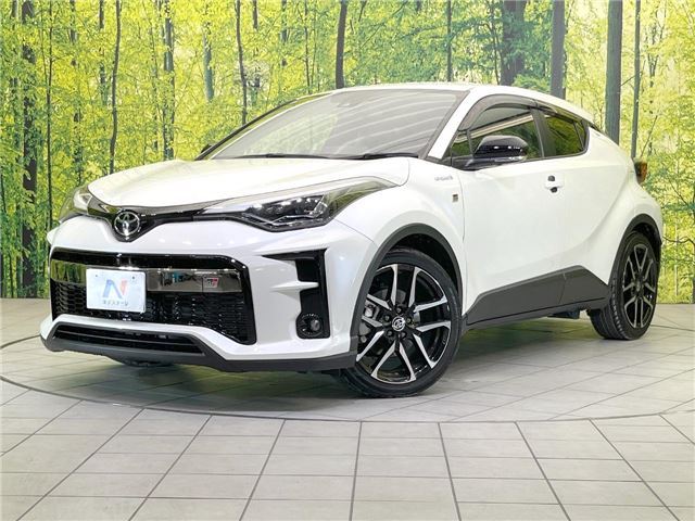 2020 Toyota C-HR S GR Sport Sedan for sale, Japanese used car export - photo 1 of 30 | GULJI TRADERS