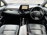 2020 Toyota C-HR Hybrid 1.8 G Sedan for sale, Japanese used car export - photo 2 of 51 | GULJI TRADERS