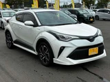 2020 Toyota C-HR Hybrid 1.8 G Sedan for sale, Japanese used car export - photo 4 of 51 | GULJI TRADERS