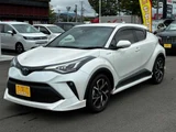 2020 Toyota C-HR Hybrid 1.8 G Sedan for sale, Japanese used car export - photo 10 of 51 | GULJI TRADERS