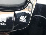 2020 Toyota C-HR Hybrid 1.8 G Sedan for sale, Japanese used car export - photo 36 of 39 | GULJI TRADERS
