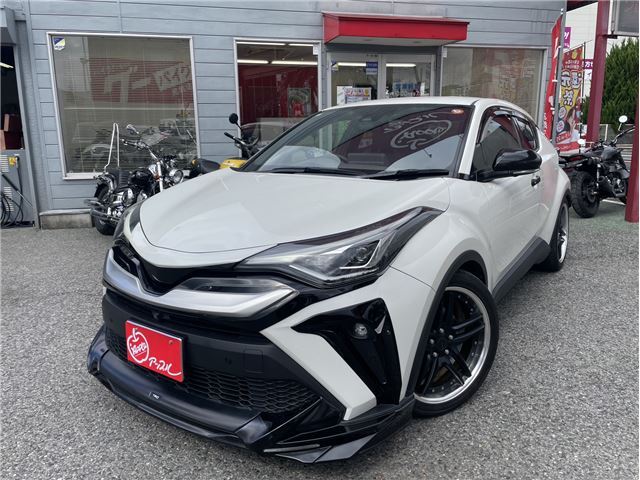 2020 Toyota C-HR G Sedan for sale, Japanese used car export - photo 1 of 61 | GULJI TRADERS