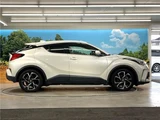 2020 Toyota C-HR G Sedan for sale, Japanese used car export - photo 27 of 30 | GULJI TRADERS