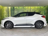 2020 Toyota C-HR S GR Sport Sedan for sale, Japanese used car export - photo 4 of 28 | GULJI TRADERS