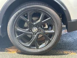 2020 Toyota C-HR Hybrid 1.8 G Sedan for sale, Japanese used car export - photo 22 of 54 | GULJI TRADERS