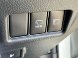 2020 Toyota C-HR Hybrid 1.8 G Sedan for sale, Japanese used car export - photo 36 of 54 | GULJI TRADERS