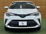 2020 Toyota C-HR Hybrid G Sedan for sale, Japanese used car export - photo 15 of 20 | GULJI TRADERS