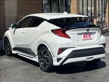 2020 Toyota C-HR Hybrid G Sedan for sale, Japanese used car export - photo 8 of 42 | GULJI TRADERS