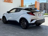2020 Toyota C-HR Hybrid S GR Sport Sedan for sale, Japanese used car export - photo 13 of 48 | GULJI TRADERS