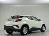 2020 Toyota C-HR S Sedan for sale, Japanese used car export - photo 22 of 24 | GULJI TRADERS