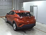2020 Toyota C-HR S-T Sedan for sale, Japanese used car export - photo 4 of 5 | GULJI TRADERS