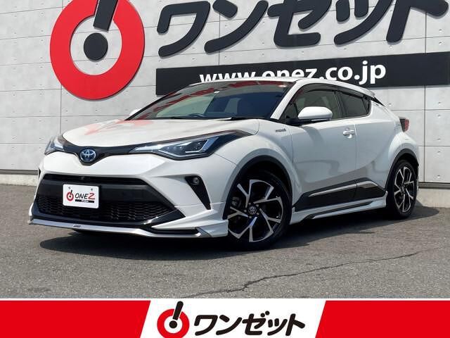 2020 Toyota C-HR Hybrid 1.8 G Sedan for sale, Japanese used car export - photo 1 of 10 | GULJI TRADERS