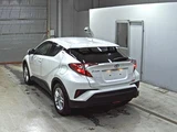 2020 Toyota C-HR S-T 4WD Sedan for sale, Japanese used car export - photo 4 of 5 | GULJI TRADERS