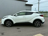 2020 Toyota C-HR 1.8 G Sedan for sale, Japanese used car export - photo 9 of 30 | GULJI TRADERS