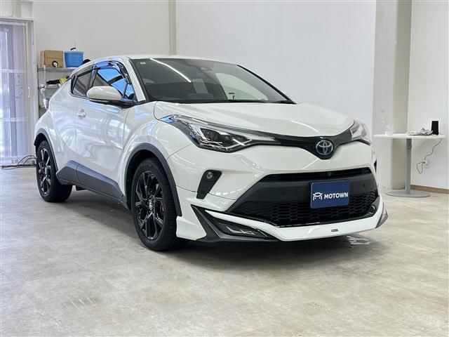 2020 Toyota C-HR 1.8G ModeNero SafeP Sedan for sale, Japanese used car export - photo 1 of 30 | GULJI TRADERS