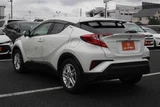 2020 Toyota C-HR S-T Sedan for sale, Japanese used car export - photo 12 of 30 | GULJI TRADERS