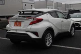 2020 Toyota C-HR S-T Sedan for sale, Japanese used car export - photo 14 of 30 | GULJI TRADERS