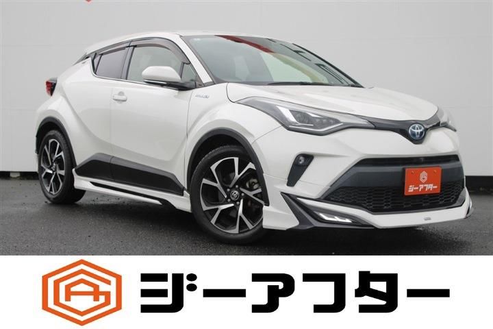 2020 Toyota C-HR 1.8 G Sedan for sale, Japanese used car export - photo 1 of 30 | GULJI TRADERS