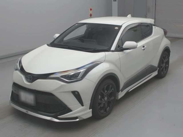 2020 Toyota C-HR G Sedan for sale, Japanese used car export - photo 1 of 7 | GULJI TRADERS