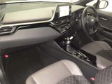 2020 Toyota C-HR Hybrid G Sedan for sale, Japanese used car export - photo 4 of 12 | GULJI TRADERS