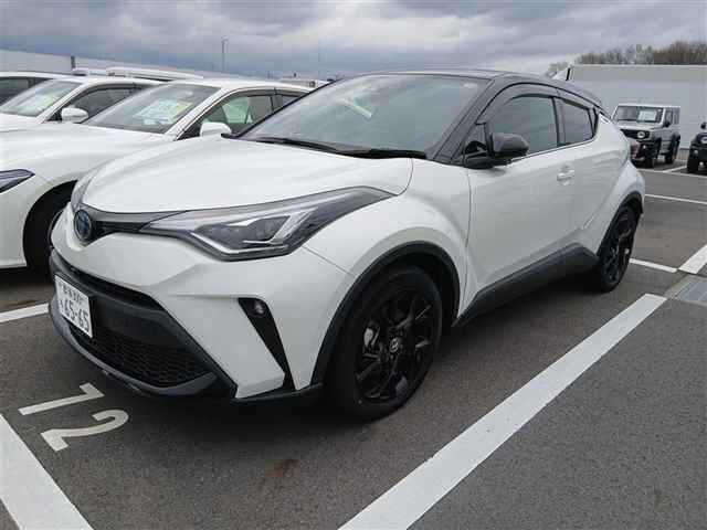 2020 Toyota C-HR - photo 1 2020 Toyota C-HR Sedan for sale, Japanese used car export - photo 1 of 9 | GULJI TRADERS