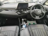 2020 Toyota C-HR Sedan for sale, Japanese used car export - photo 5 of 9 | GULJI TRADERS