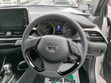 2020 Toyota C-HR Sedan for sale, Japanese used car export - photo 8 of 9 | GULJI TRADERS