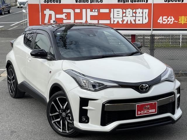 2020 Toyota C-HR S-T GR Sport Sedan for sale, Japanese used car export - photo 1 of 9 | GULJI TRADERS